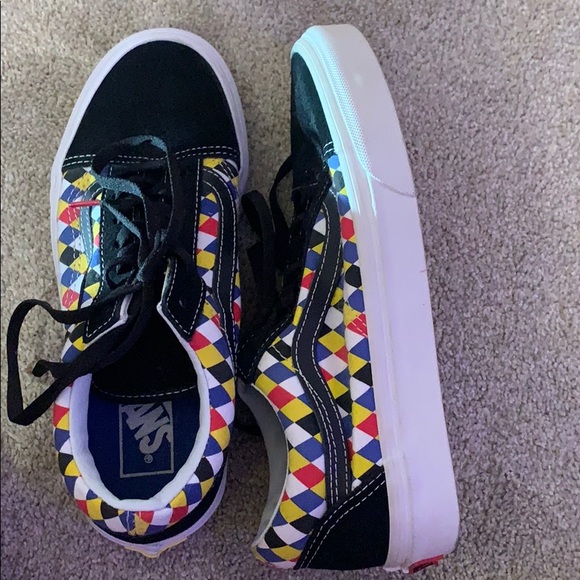 vans - Picture 4 of 8